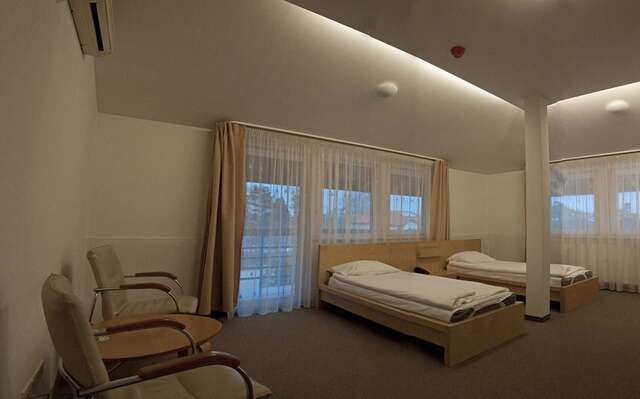 Отель Hotel Baneasa Parc Бухарест-20