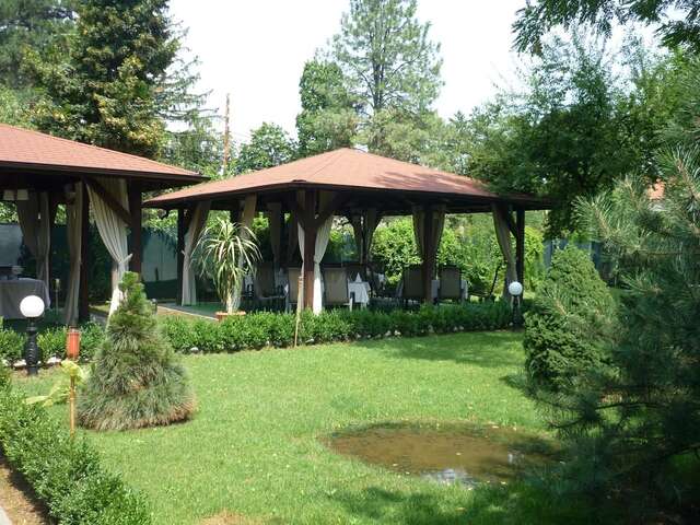 Отель Hotel Baneasa Parc Бухарест-25