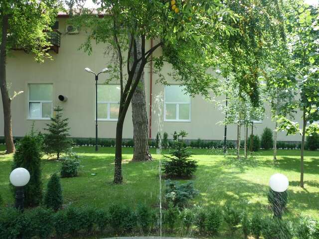 Отель Hotel Baneasa Parc Бухарест-30