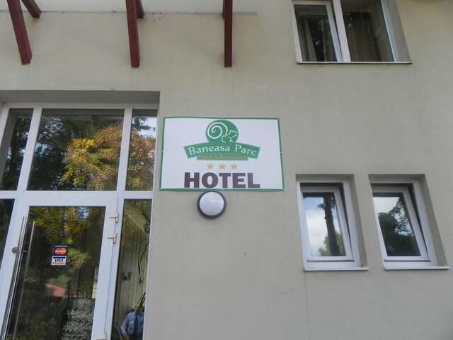 Отель Hotel Baneasa Parc Бухарест-36