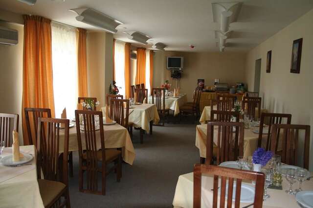 Отель Hotel Baneasa Parc Бухарест-41